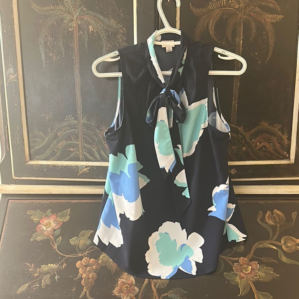 A New Day Black and Blue Sleeveless Tie Front Blouse